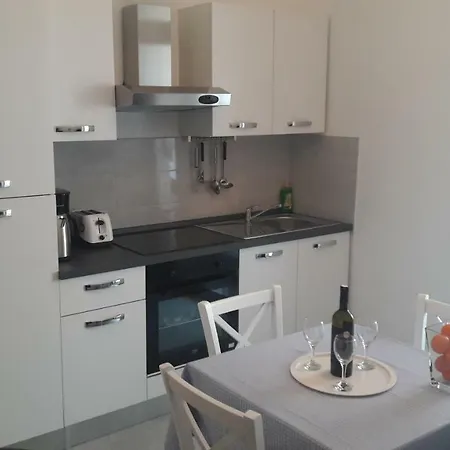 Center Ronjgova Apartmán